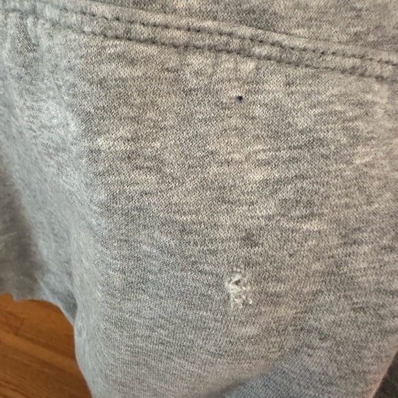 Nike Gray Men's Hoodie with Iconic Logo - Picture 3 of 4